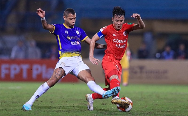 nhan-dinh-soi-keo-hong-linh-ha-tinh-vs-ha-noi-luc-18h00-ngay-31-10-2025-2